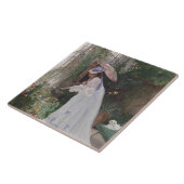 Carreau Une dame dans un jardin qui soigne ses fleurs avec (Côté)