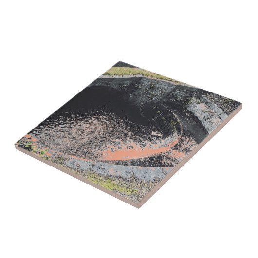 Carreau Une piscine orange à Welshpool (Côté)