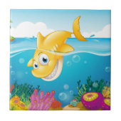 Carreau Une plongée jaune de requin dans la mer (Devant)