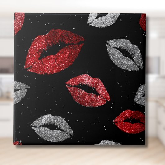 Carreau Valentines Red Silver Glitter Lips on Black 