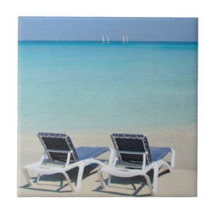 Carreau Varadero, Cuba. Sable et chaises de plage