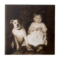 vers 1910 pitbull et bébé