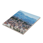 Carreau Vue aérienne de la ville divisée en front de mer, (Côté)