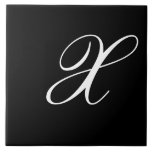 Carreau X Monogramme initial blanc sur noir<br><div class="desc">Lettre blanche classique Monogramme sur Arrière - plan noir, X.</div>