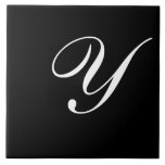 Carreau Y Monogramme initial blanc sur noir<br><div class="desc">Lettre blanche classique Monogramme sur Arrière - plan noir, Y.</div>