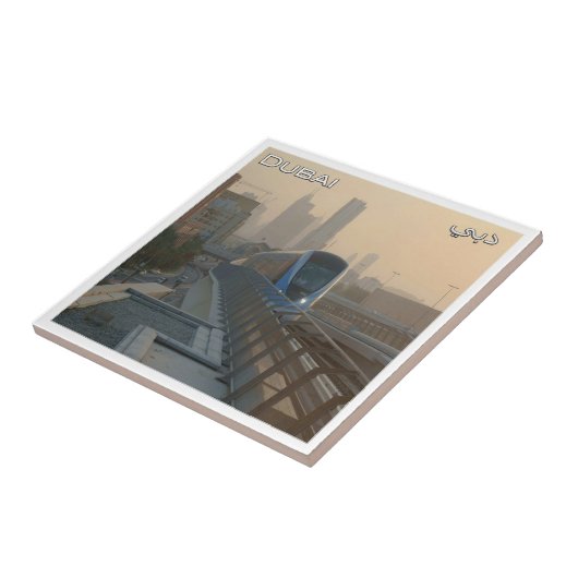 Carreau zAE039 métro DUBAI, Émirats arabes unis, Émirats a (Côté)