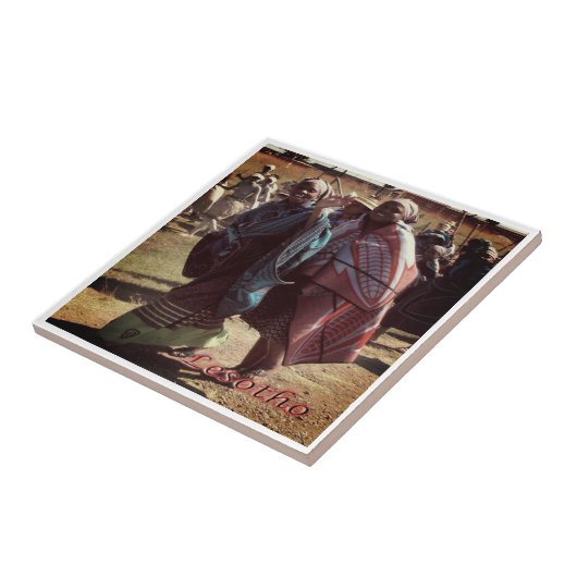 Carreau zLS004 LESOTHO, femmes Basotho, Afrique, (Côté)