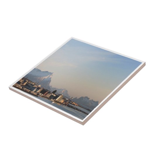 Carreau zNO053 Port de BODØ, Norvège, Europe, (Côté)