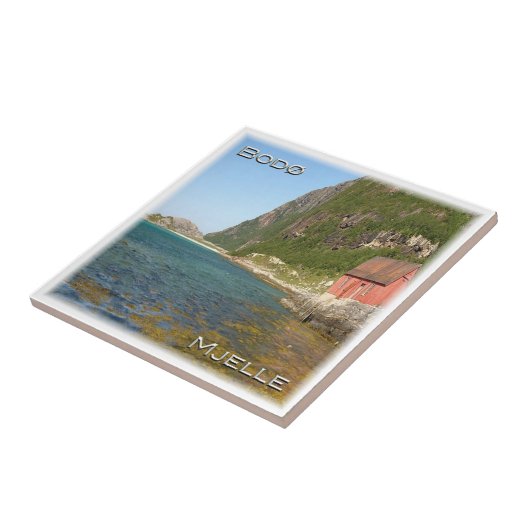 Carreau zNO076 Plage de BODØ Mjelle, Norvège, Europe, (Côté)