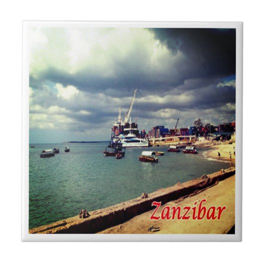 Carreau zTZ007 ZANZIBAR, Ferry Docked, Tanzanie, (Devant)