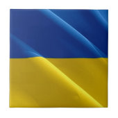 Carreau zUA002 UKRAINE agitant FLAG ukrainien, (Devant)