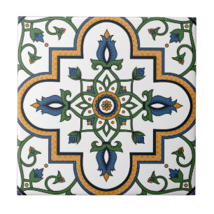 carreaux blancs et dorés mur motif floral délicat