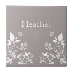 Carreaux floraux de papillon ivoire