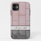 Carreaux rose et gris coques iphone monogramme. Co (Dos)