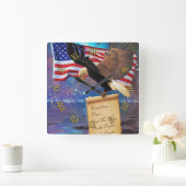Carrée American Bald Eagle & US Flag Patriotisme Horloge (Maison)