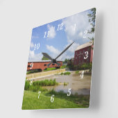 Carrée Bridgeton Bridge Et Mill Wall Horloge (Angle)