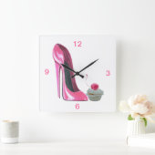 Carrée Chaussure Stiletto Rose et cerise Cupcake Horloge (Maison)