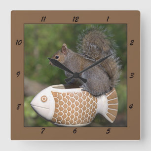Carrée Écureuil sur des poissons - horloge