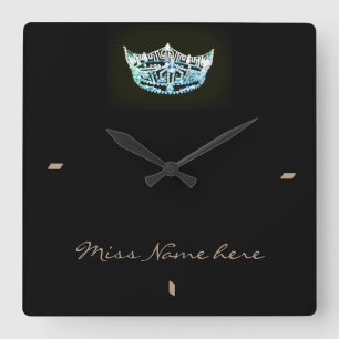 Carrée Horloge Aqua Crown style Miss America