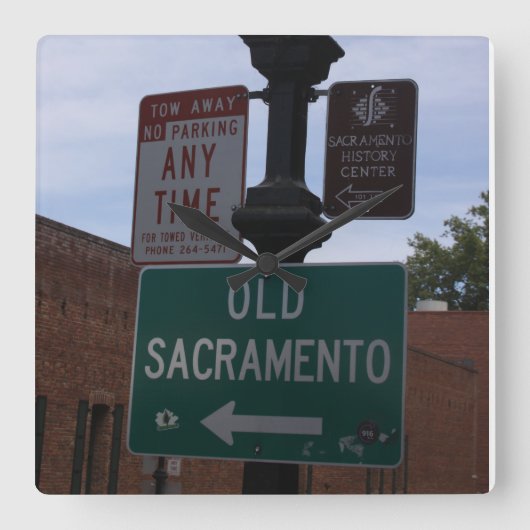 Carrée Horloge du vieux Sacramento (Recto)