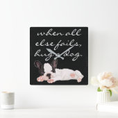 Carrée Horloge moyenne "Accrochez un chien" (Maison)