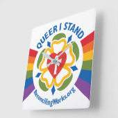 Carrée horloge "Queer I Stand" (Angle)