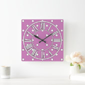Carrée Horloge violette avec points blancs et détails (Maison)