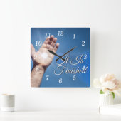 Carrée Il Est Terminé Horloge Mur (Maison)