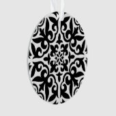 Carrelage marocain - noir avec arrière - plan blan (devant)