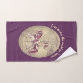 Carrousel vintage pourpre et Joyeux tour (Serviette à main)