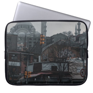 CARS PARKED NEAR-GEBOUW LAPTOP SLEEVE