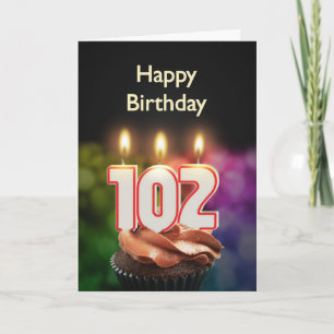 Carte 102e anniversaire avec gâteau et bougies