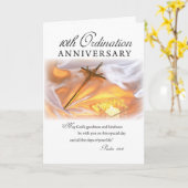 Carte 10e anniversaire d'ordination, bougie croisée (Fleur jaune)