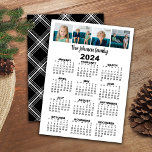 Carte 2023 Voir l'année complète Calendrier avec 4 photo<br><div class="desc">Un lieu pour 4 photos carrés,  le nom de famille et un calendrier. Assurez-vous de rogner vos photos en carré avant de les télécharger.</div>