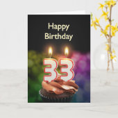 Carte 33e anniversaire avec gâteau et bougies (Fleur jaune)