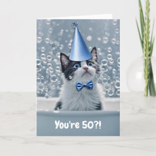 Carte 50e anniversaire avec un mignon chat dans le bain