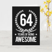 Carte 64e anniversaire (64 ans d'être génial) (Fleur jaune)