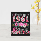 Carte 65 Year Old Made In 1961 Floral 65th Birthday Wome (Fleur jaune)