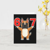 Carte 67 Funny Boxer Dog Six Seven 6-7 Meme Gen Z Humor  (Fleur jaune)