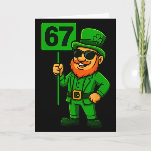 Carte 67 Leprechaun Six Seven Génération Mème Vibes Chan (Devant)