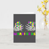 Carte 67 Mardi Gras Skeleton Hands Fleur De Lis 6 7 Meme (Fleur jaune)