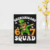 Carte 67 st patricks mème six sept leprechaun (Fleur jaune)