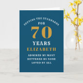 Carte 70th Birthday Standards Blue Gold Ajouter votre no (Fleur jaune)