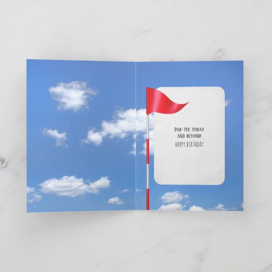 Carte 78e anniversaire, balle de golf dans l'herbe (Intérieur)