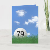 Carte 79e anniversaire, balle de golf dans l'herbe (Devant)