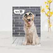Carte 7e anniversaire Funny Golden Retriever (Fleur jaune)