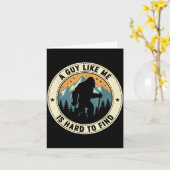 Carte A Guy Like Me Is Hard To Find Funny Bigfoot Forest (Fleur jaune)