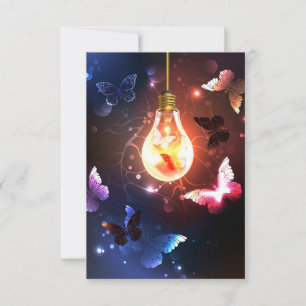 Carte Ampoule lumineuse avec papillons nocturnes
