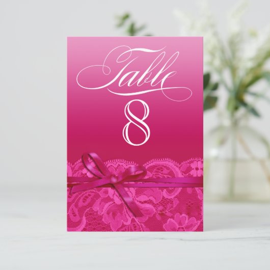 Carte Amy Table Card-8 (Debout devant)