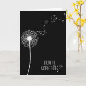 Carte Anniversaire Dandelion blanc et graines sur noir (Fleur jaune)
